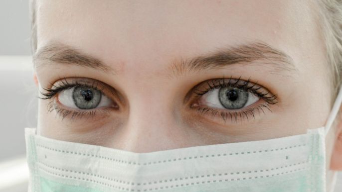 Für medizinisches Personal: FFP2- und OP-Masken im Zulauf - Johannes-Apotheke Gröbenzell